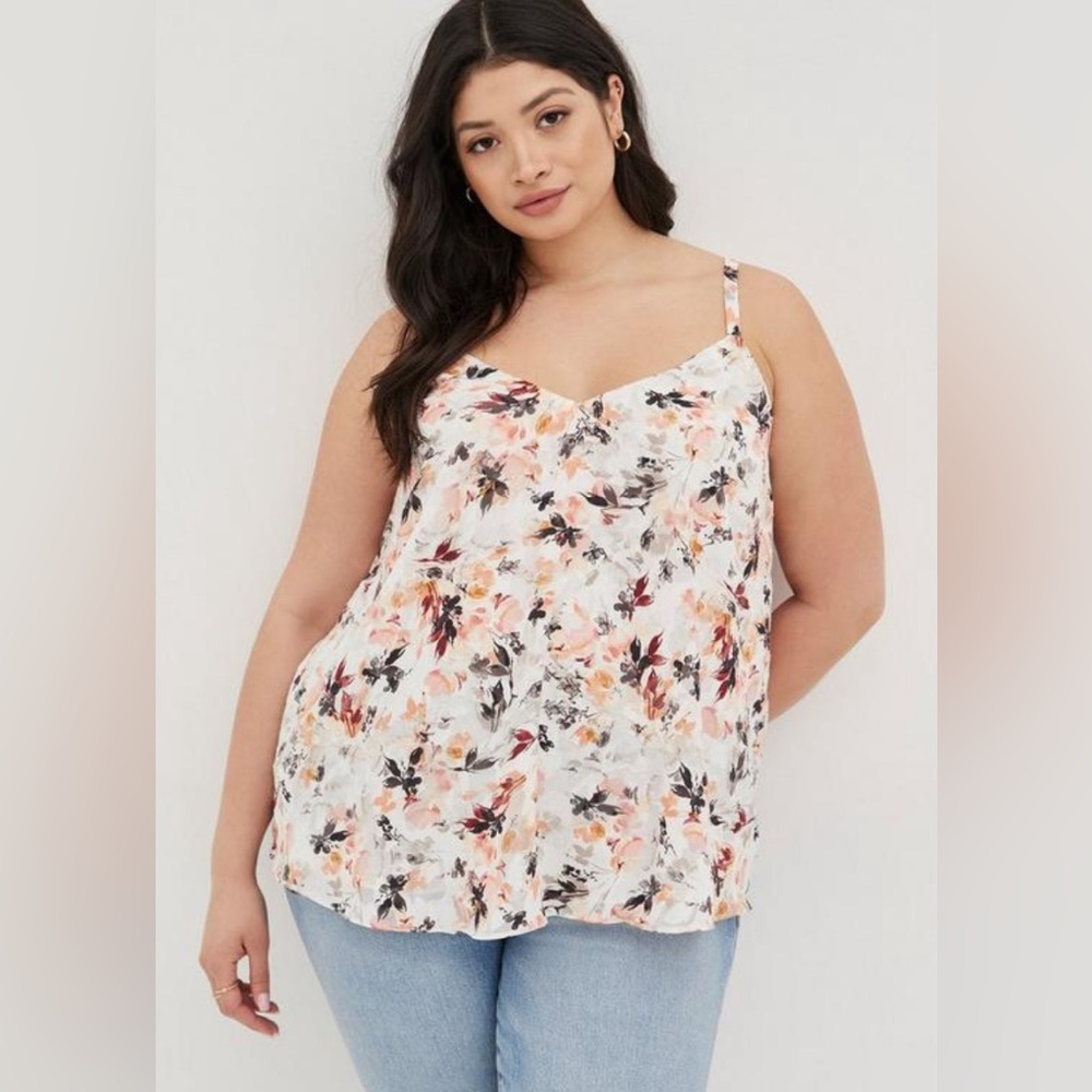 NWT Torrid Sophie Chiffon Swing Cami Floral White Size  6X